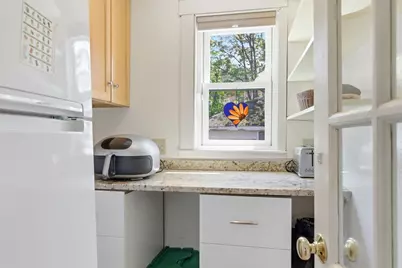 26 Hamlet St #1, Somerville, MA 02143 - Photo 4
