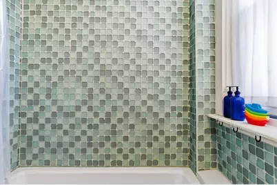 26 Hamlet St #1, Somerville, MA 02143 - Photo 8