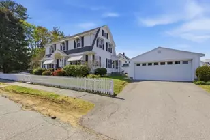 57 Cumberland Cir, Lynn, MA 01904 - Photo 10