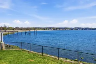 38 Aquidneck Ave, Portsmouth, RI 02871 - Photo 4