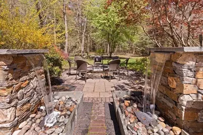 147 Randall St, Easton, MA 02356 - Photo 2