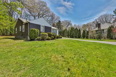 134 Gerald Rd, Milton, MA 02186 - Photo 4