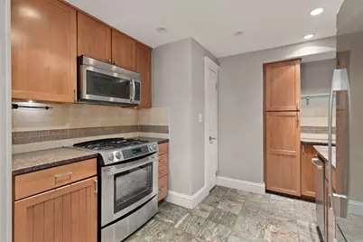 180 Commonwealth Ave #B, Boston, MA 02116 - Photo 4