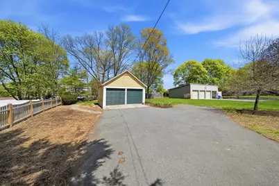 159 Broadway St, Wakefield, MA 01880 - Photo 36