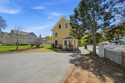159 Broadway St, Wakefield, MA 01880 - Photo 34