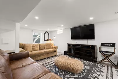 6 Clinton St, Amesbury, MA 01913 - Photo 22