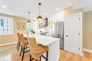 112 Armandine St, Boston, MA 02124 - Photo 10