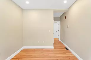112 Armandine St, Boston, MA 02124 - Photo 22