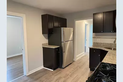 200 Congress Ave #3, Chelsea, MA 02150 - Photo 2