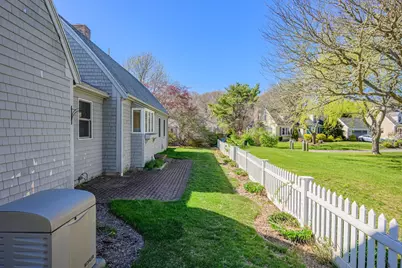 181 Elliott Rd, Barnstable, MA 02632 - Photo 4