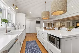 30 Spring St, Hingham, MA 02043 - Photo 4