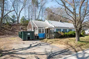 5 Murphy Ave, Newburyport, MA 01950 - Photo 14