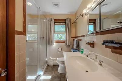 92 Parker St, Fitchburg, MA 01420 - Photo 12