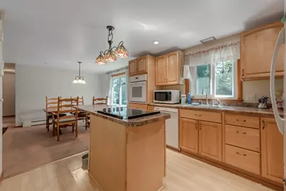 92 Parker St, Fitchburg, MA 01420 - Photo 2