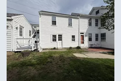 32 Mount Pleasant St #2, Rockport, MA 01966 - Photo 2