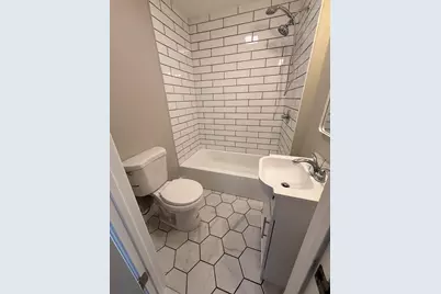 207 Belleville Ave, New Bedford, MA 02746 - Photo 12