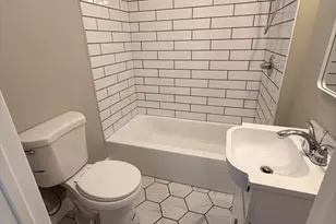 207 Belleville Ave, New Bedford, MA 02746 - Photo 12