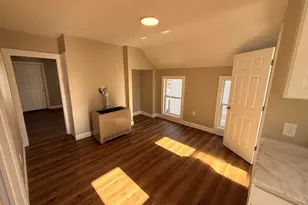 207 Belleville Ave, New Bedford, MA 02746 - Photo 20