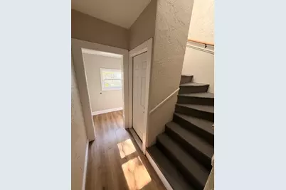 207 Belleville Ave, New Bedford, MA 02746 - Photo 16