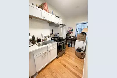 13 S. Russell St. #1, Boston, MA 02114 - Photo 10