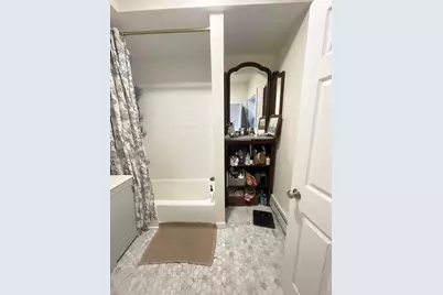 13 S. Russell St. #1, Boston, MA 02114 - Photo 16