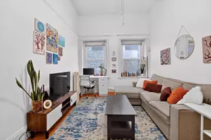 8 Garrison St, Boston, MA 02116 - Photo 2
