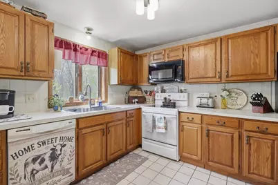 33 Highcrest Park #33, Webster, MA 01570 - Photo 8