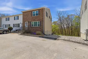 33 Highcrest Park, Webster, MA 01570 - Photo 1