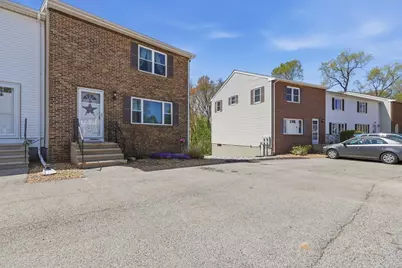 33 Highcrest Park #33, Webster, MA 01570 - Photo 2