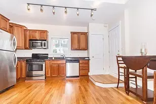 272 E St, Boston, MA 02127 - Photo 2