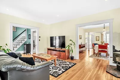 209 Beech St, Boston, MA 02131 - Photo 12