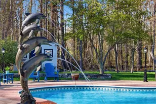 25 Valley View Dr, Grafton, MA 01536 - Photo 6
