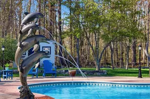 25 Valley View Dr, Grafton, MA 01536 - Photo 8
