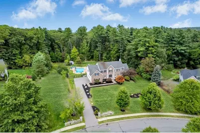 25 Valley View Drive, Grafton, MA 01536 - Photo 2