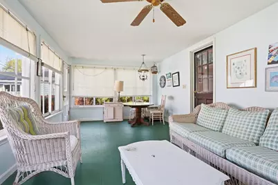 3 Linden St, Chelmsford, MA 01824 - Photo 18