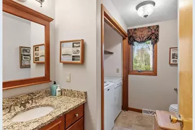 70 Wesson Street, Grafton, MA 01536 - Photo 34
