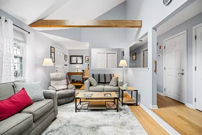 25 Reservoir Rd #C4, Pembroke, MA 02359 - Photo 2