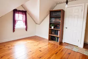 12 5th Ave, Haverhill, MA 01830 - Photo 8