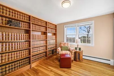 26 Mount Vernon Cir, Lawrence, MA 01843 - Photo 10