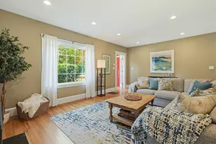 24 Maskwonicut St, Sharon, MA 02067 - Photo 2