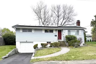 26 McDevitt Rd, Randolph, MA 02368 - Photo 1