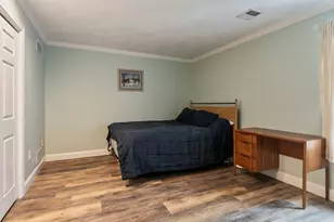 330 Sunderland Rd, Worcester, MA 01118 - Photo 18