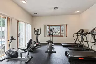 330 Sunderland Rd, Worcester, MA 01118 - Photo 28