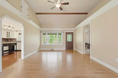 810 Glebe St., Taunton, MA 02780 - Photo 8