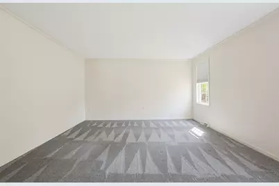 810 Glebe St., Taunton, MA 02780 - Photo 26
