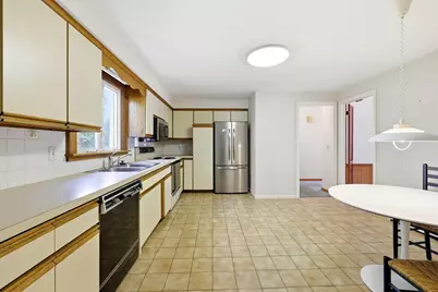 291 Forest Glen, West Springfield, MA 01089 - Photo 6
