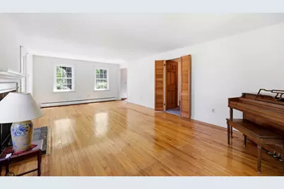 291 Forest Glen, West Springfield, MA 01089 - Photo 12