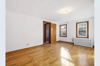 285 W Meadow Rd, Lowell, MA 01854 - Photo 20