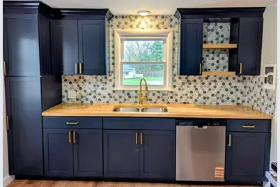 65B Depot Road #B, Oxford, MA 01540 - Photo 2