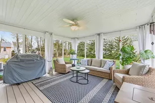 24 Maple St, West Brookfield, MA 01585 - Photo 16
